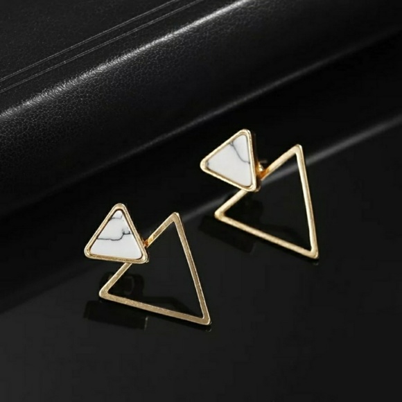 Gold/ Marble Triangle Earrings - Picture 2 of 6